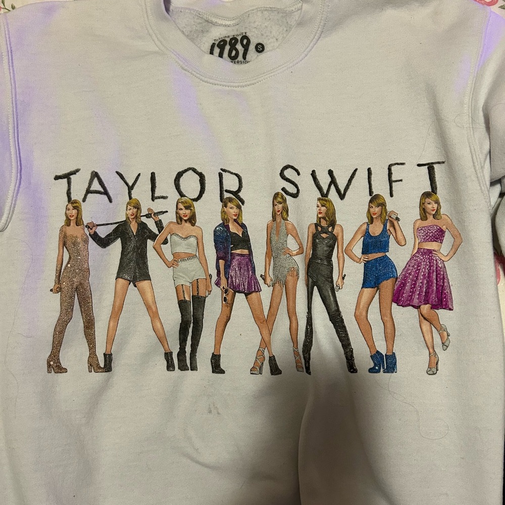 Taylor Swift White Graphic Sweatshirt